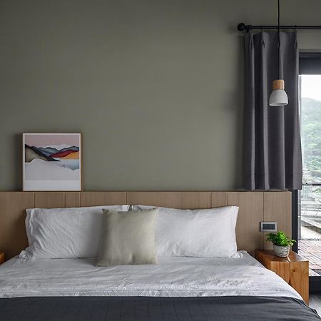 Two Easy Inn Цзюфень Екстер'єр фото