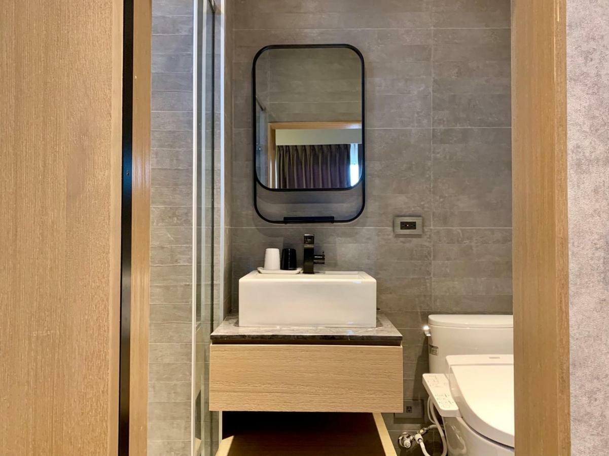 Two Easy Inn Цзюфень Екстер'єр фото