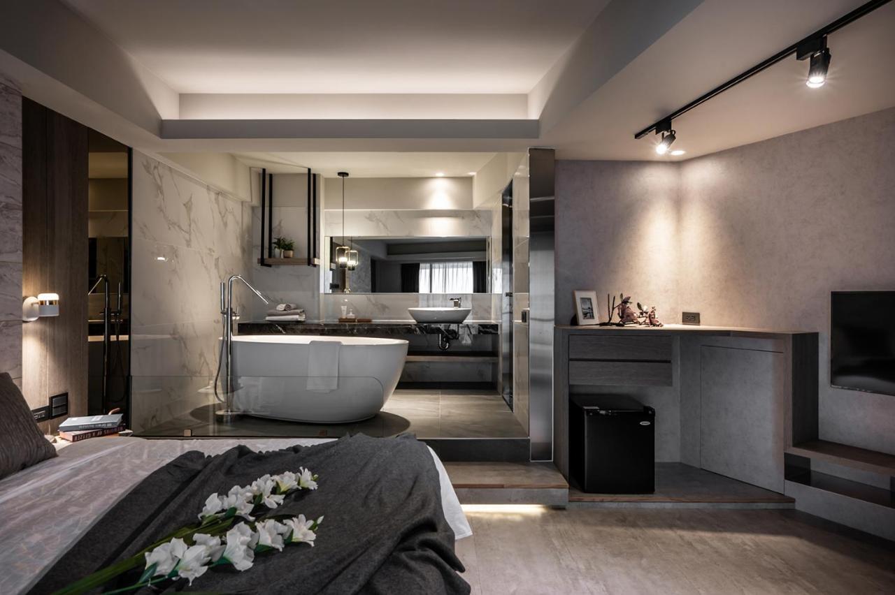 Two Easy Inn Цзюфень Екстер'єр фото